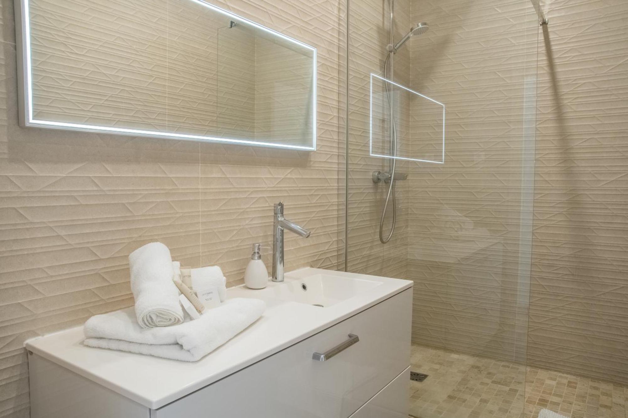 Appartement Spacieux Et Renove Párizs Kültér fotó
